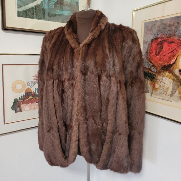 Vintage 1940's Russian Squirrel Fur Coat in Brown Cape style with slits for arms - Picture 1 of 8